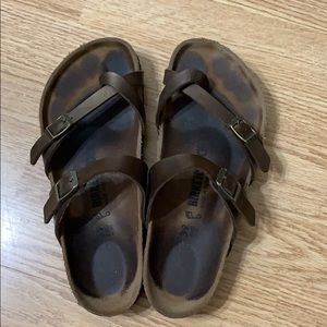 Mayari Birkenstocks